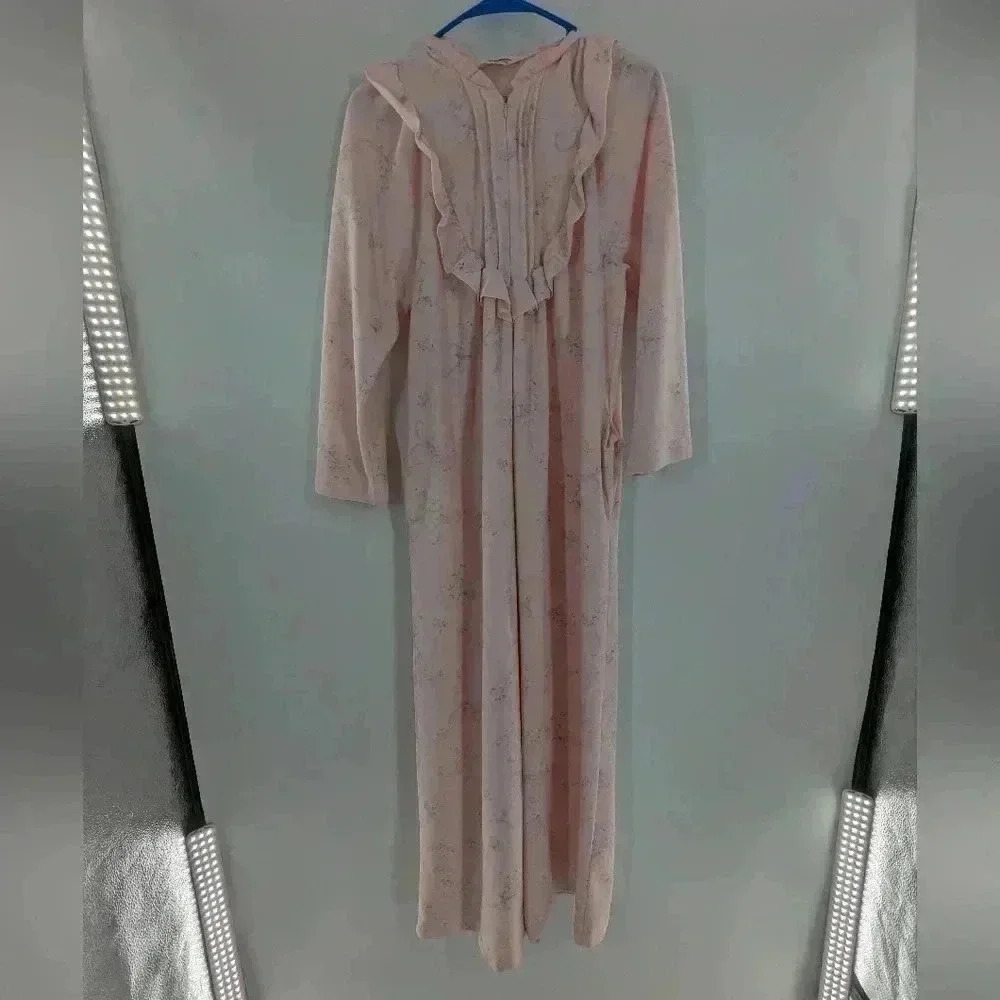 Shadow Line VTG Women's Light Pink Floral Size XS Long Sleeve Long Nightgown